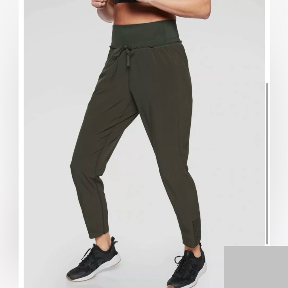 Athleta Spar Pants High-Rise Pull-On Joggers Women Small Black Olive Activewear